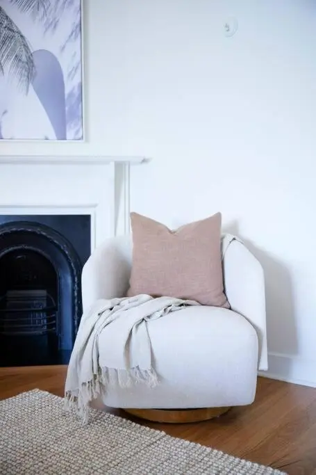 Image 4 of Waterfront – Designer Curated @ The Rocks Sydney