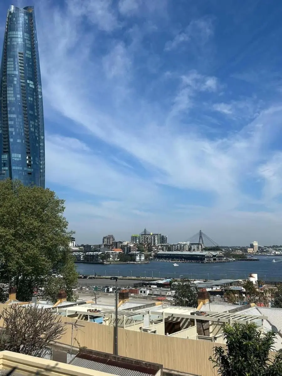 Image 5 of Waterview terrace in rock