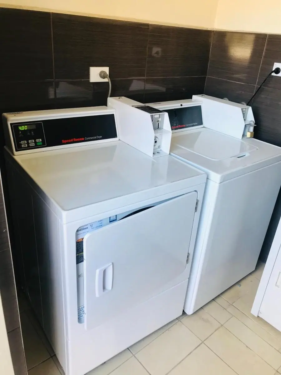 Image 3 of Westside Motor Inn