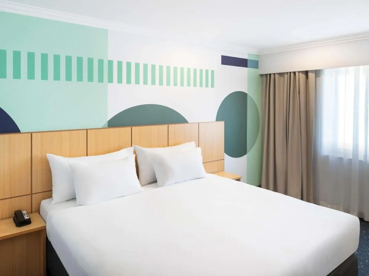 Image 3 of ibis Styles Sydney Central