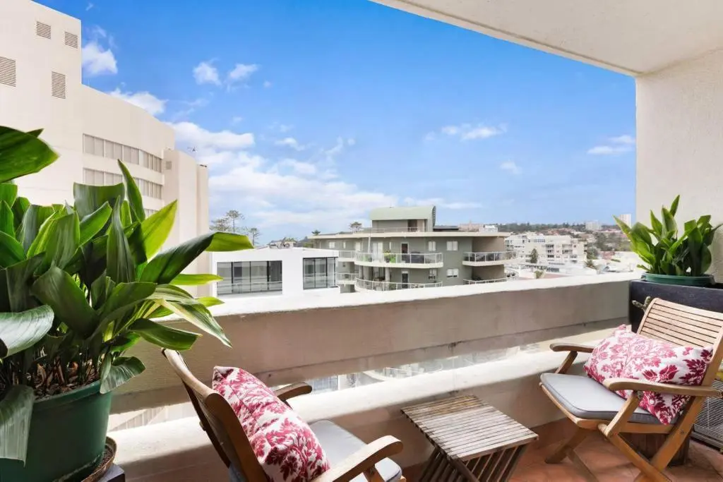 Image 5 of manlybeachonline.com713 At The Beach