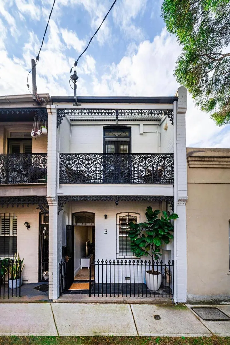 Image 5 of ‘the Enmore’ – In The Heart Of Everything Newtown