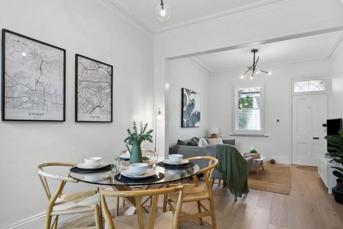 Image 3 of ‘the Enmore’ – In The Heart Of Everything Newtown