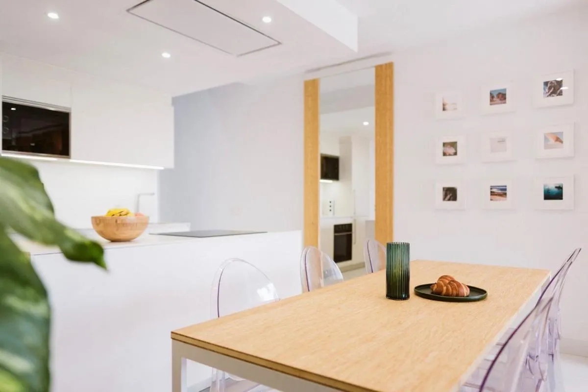 Image 5 of 11 Holiday Homes