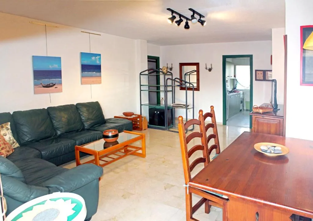 Image 2 of 2 bedrooms apartement at Santa cruz de tenerife 600 m away from the beach with sea view shared pool and furnished balcony