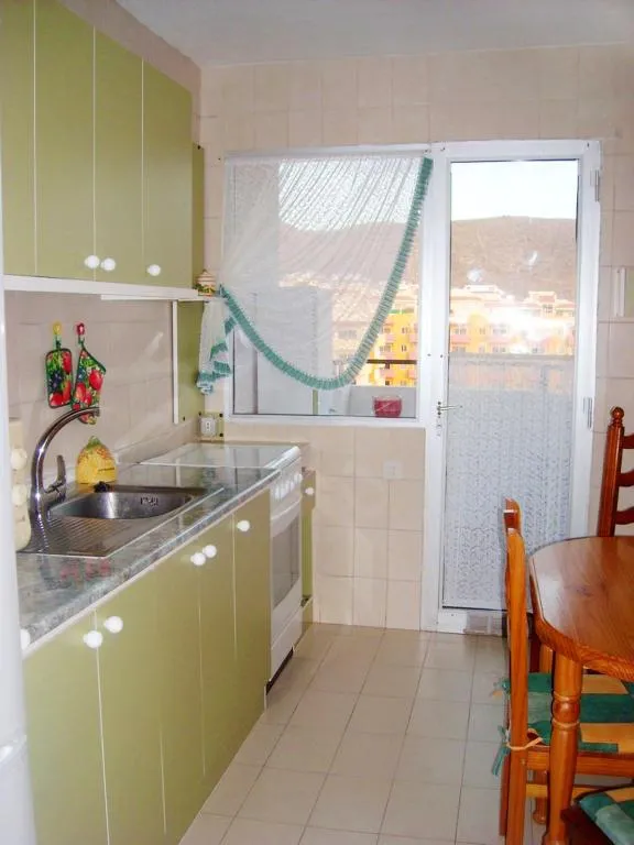 Image 3 of 2 bedrooms apartement at Santa cruz de tenerife 600 m away from the beach with sea view shared pool and furnished balcony