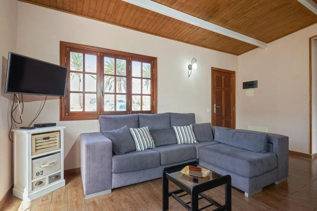 Image 6 of 2 bedrooms house with shared pool enclosed garden and wifi at Buenavista del Norte 1 km away from the beach