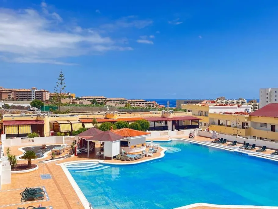 Image of Acogedor apartamento con vistas al mar