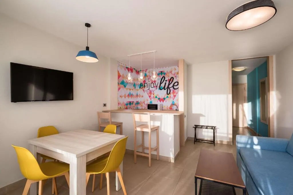 Image 6 of Allegro Isora