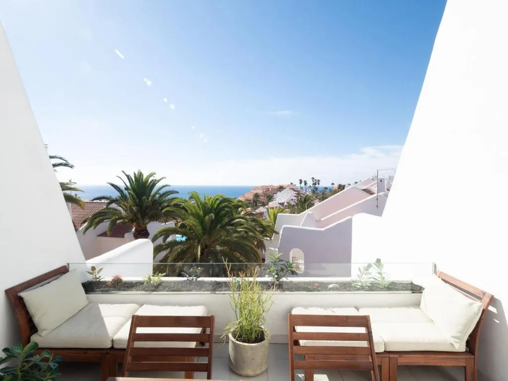 Image of Apartamento con vistas al mar golf piscina bbq