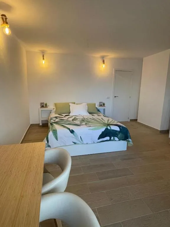 Image 6 of Apartment Inside the wave A