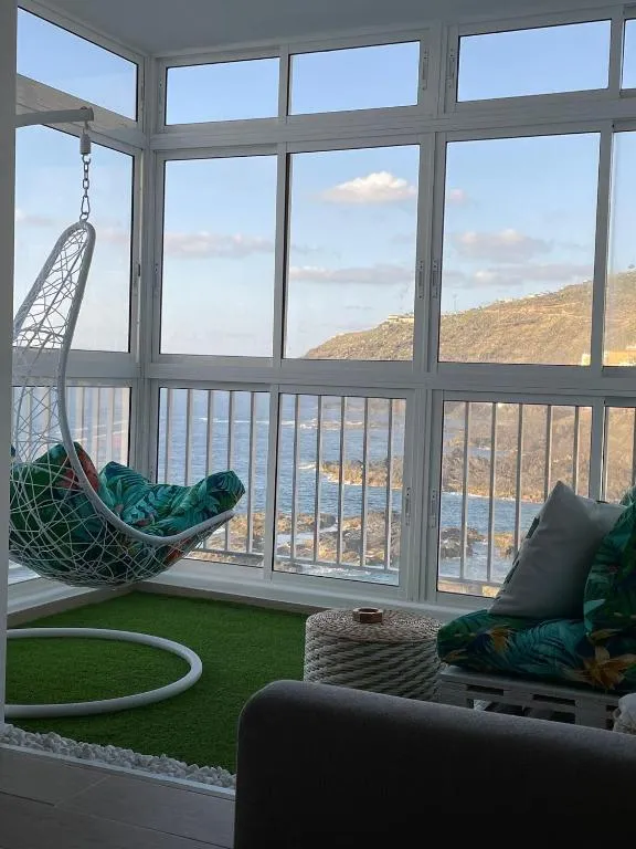 Image 3 of Apartment inside the wave II studio