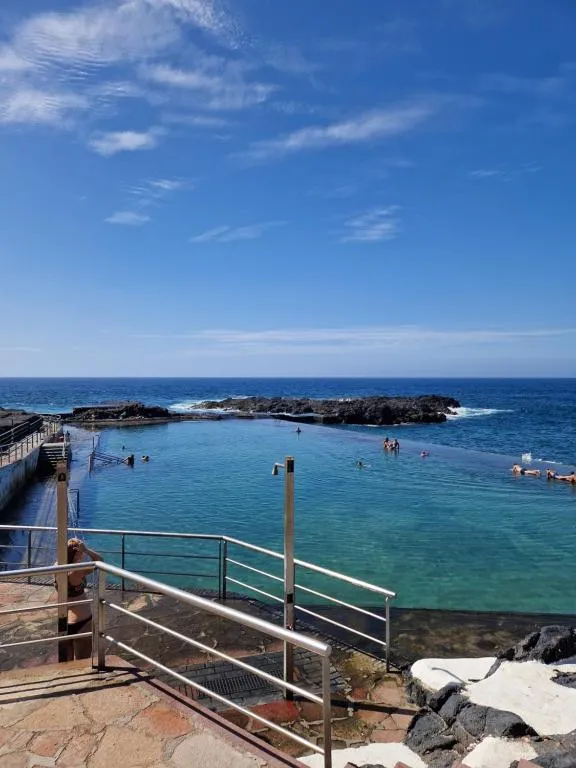 Image 4 of Apartment inside the wave II studio