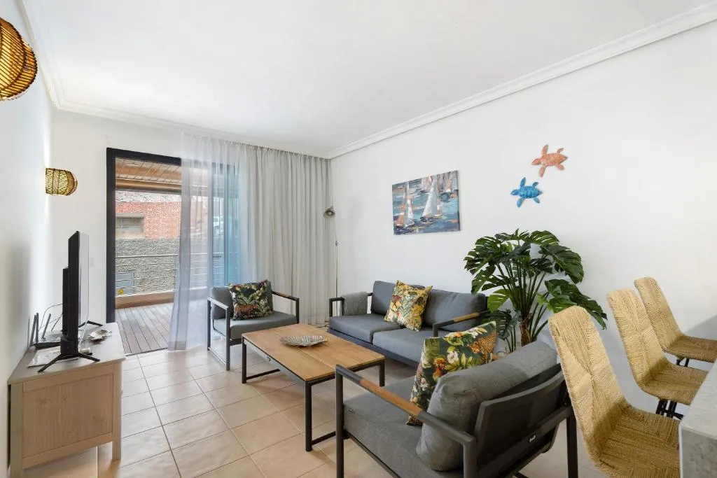 Image 1 of Balcón de Los Gigantes