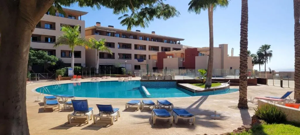 Image 6 of Black Rock Apartment