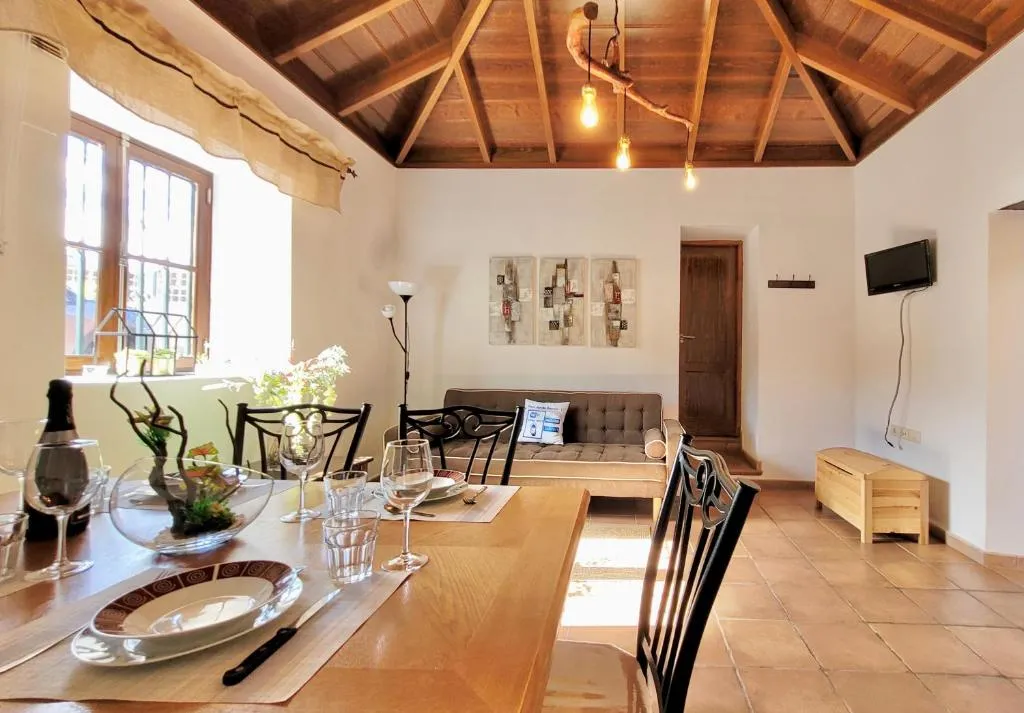 Image 6 of Bollullo Sunset – Ceiba