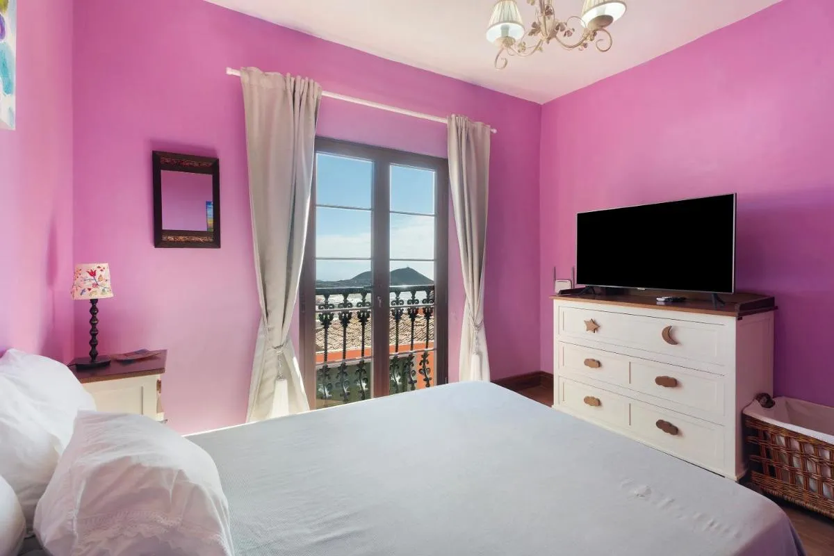 Image 1 of Casa Alberto Santos