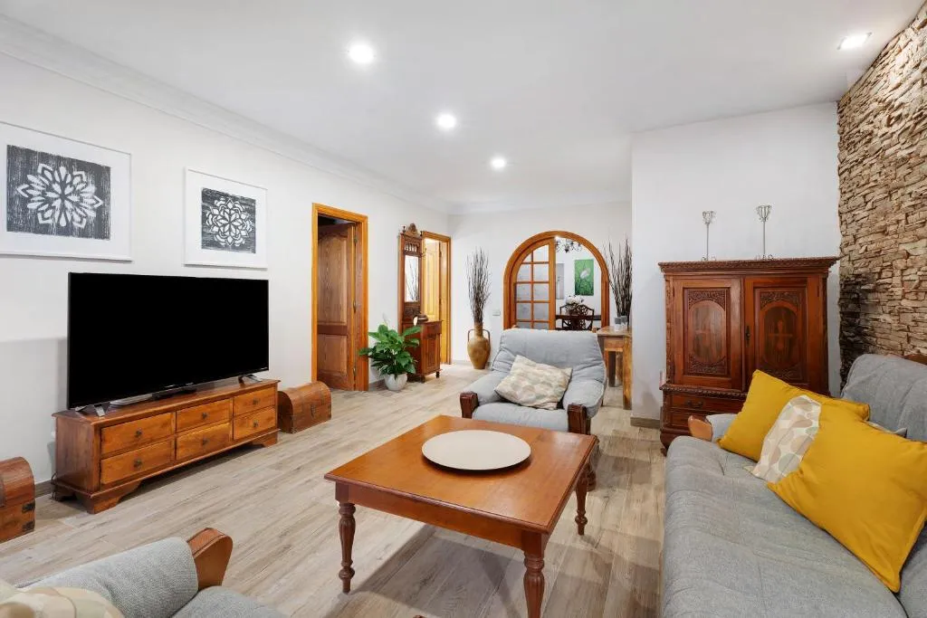 Image 2 of Casa Daxay