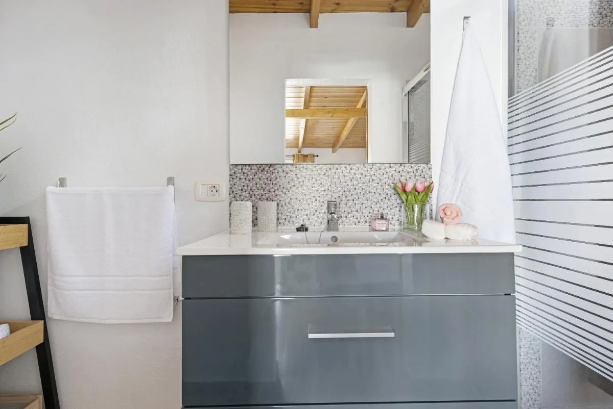 Image 2 of Casa Evarista