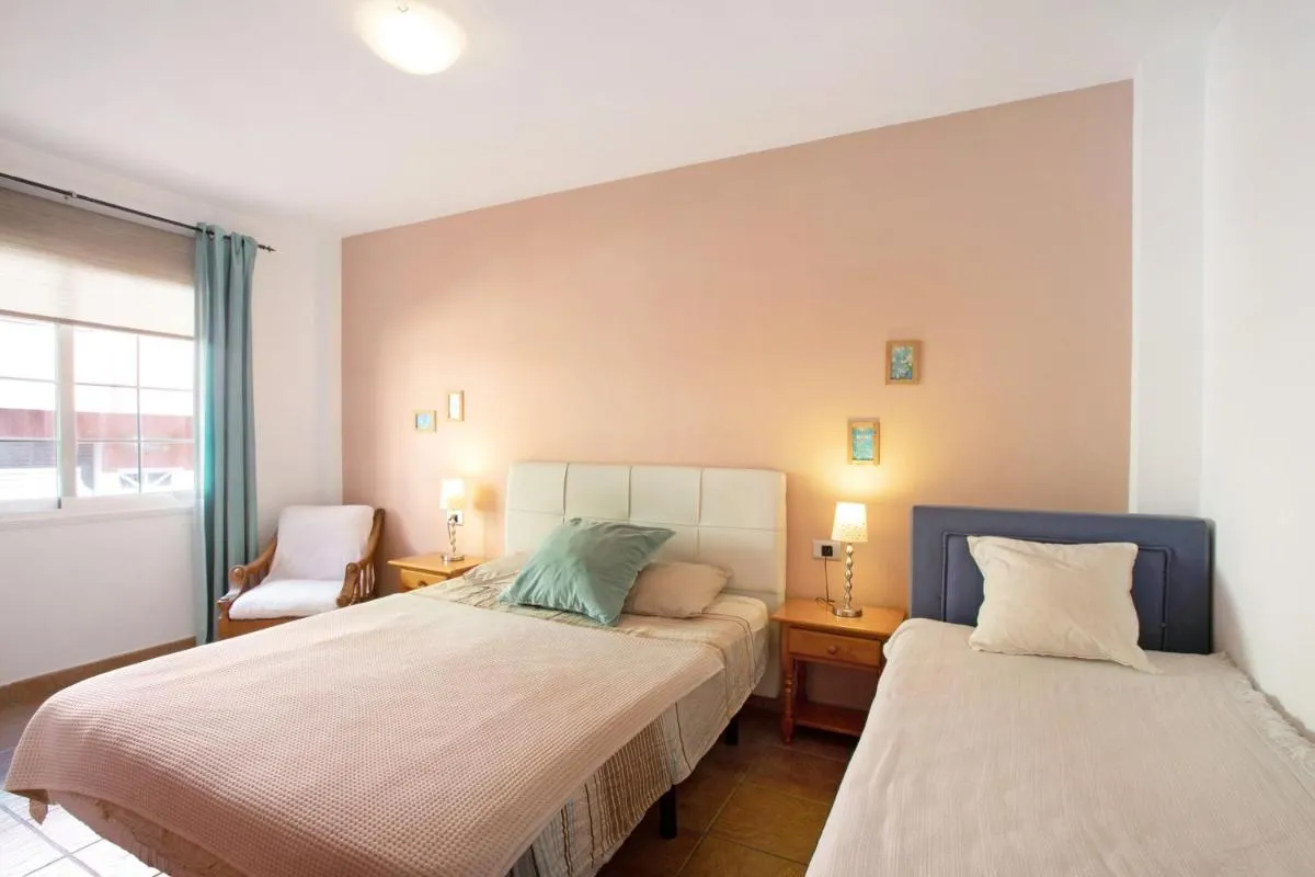 Image 1 of Casa Familia