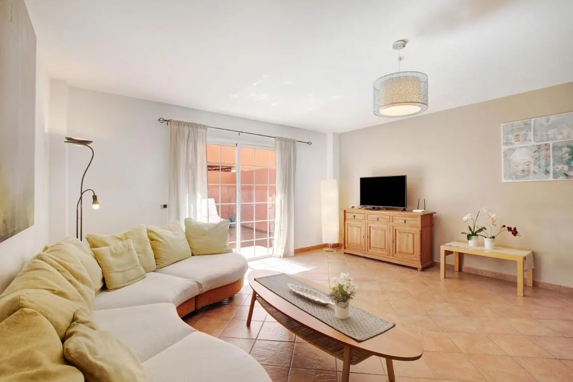 Image of Casa Familia