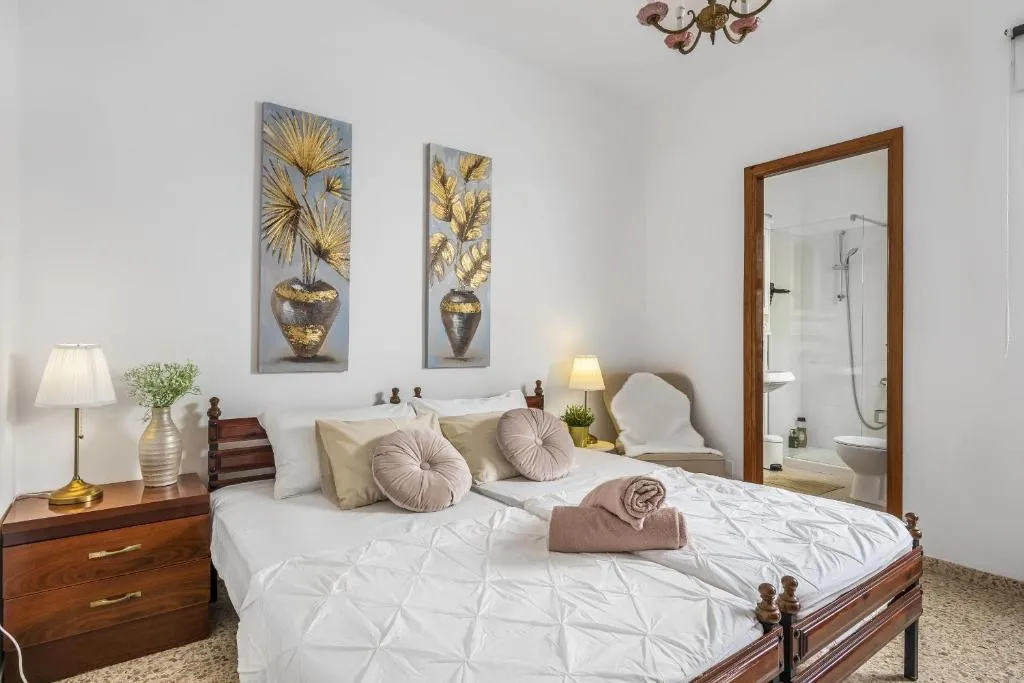 Image 4 of Central Penthouse, close to the Natural pools with Big terrace, ocean & city view