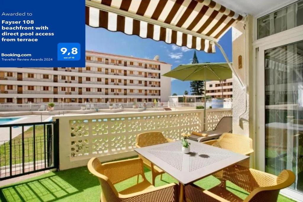 Image of Fayser 108 beachfront with direct pool access from terrace