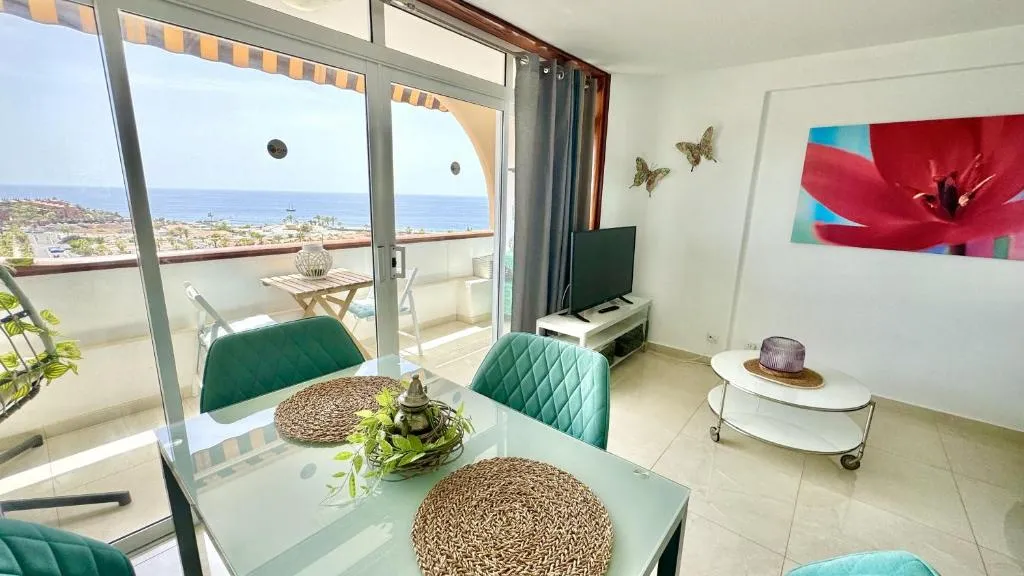 Image 1 of Flamingo Luxury Views By Deihu Experiences