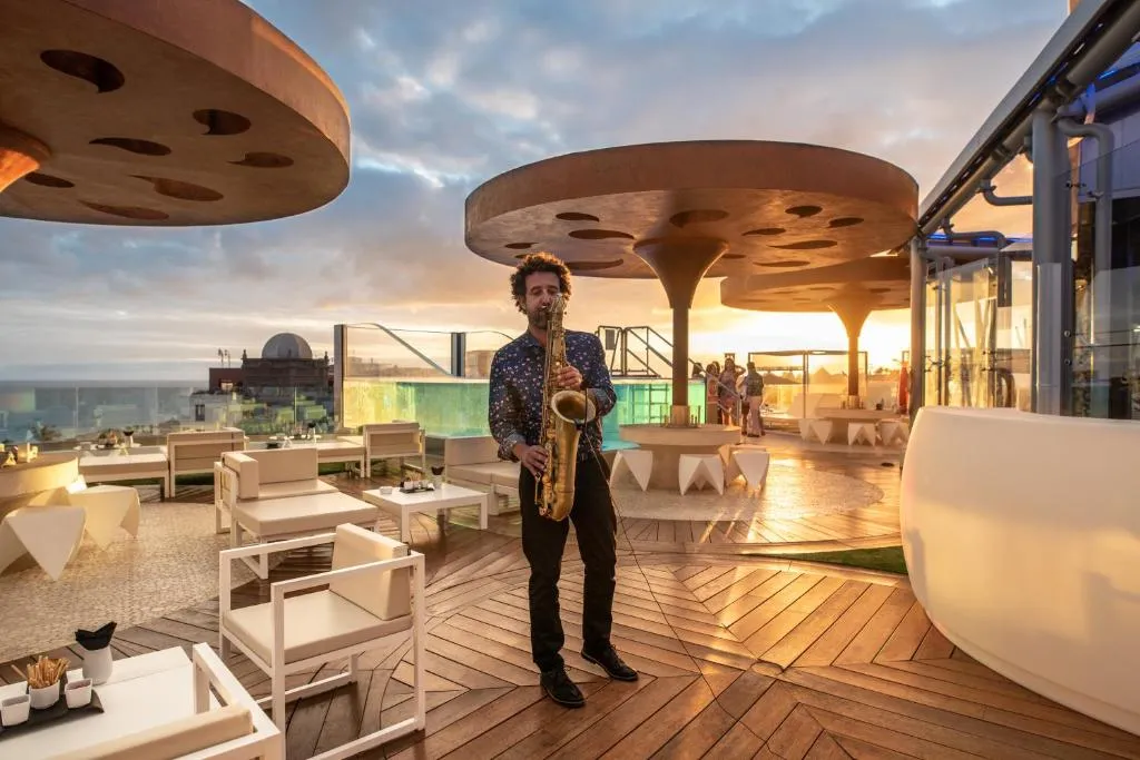 Image 2 of GF Victoria