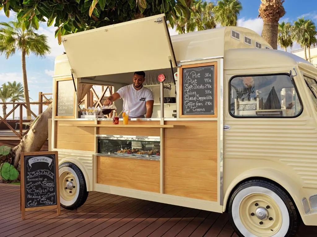 Image 4 of H10 Conquistador