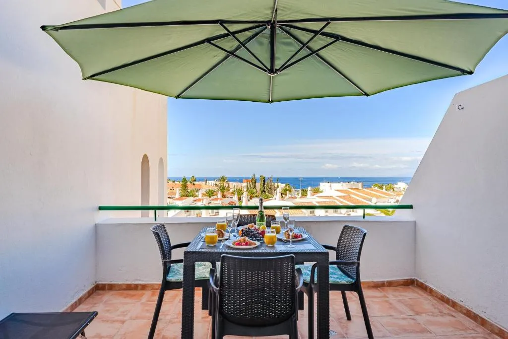 Image 6 of Heated Pool Costa Adeje in front of a beach