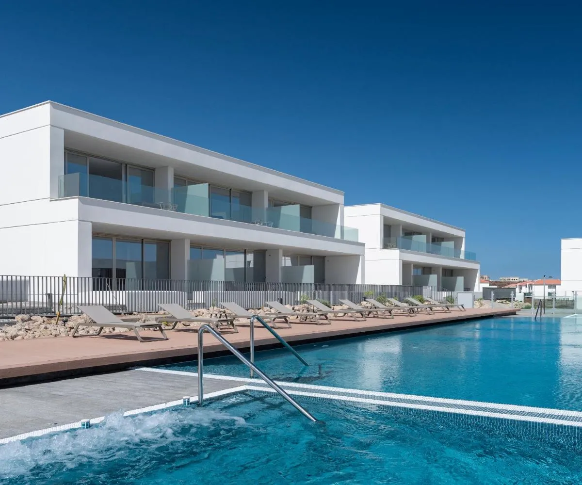 Image 2 of Kora Nivaria Beach