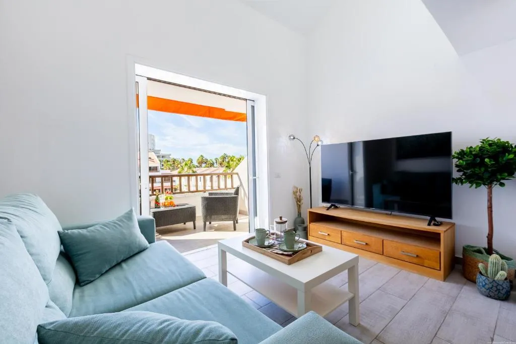 Image 5 of Luxury Parque Santiago I