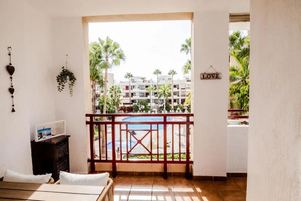 Image 2 of Mambo Palm-Mar apartment