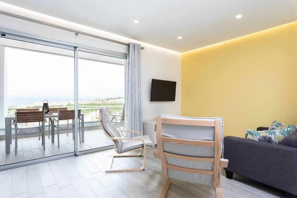 Image 5 of Ocean Garden Suite 1002 PENTHOUSE WITH SEAVIEM