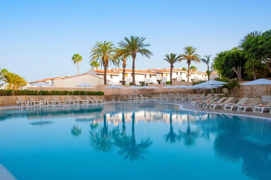 Image 2 of Olé Tropical Tenerife Adults Only