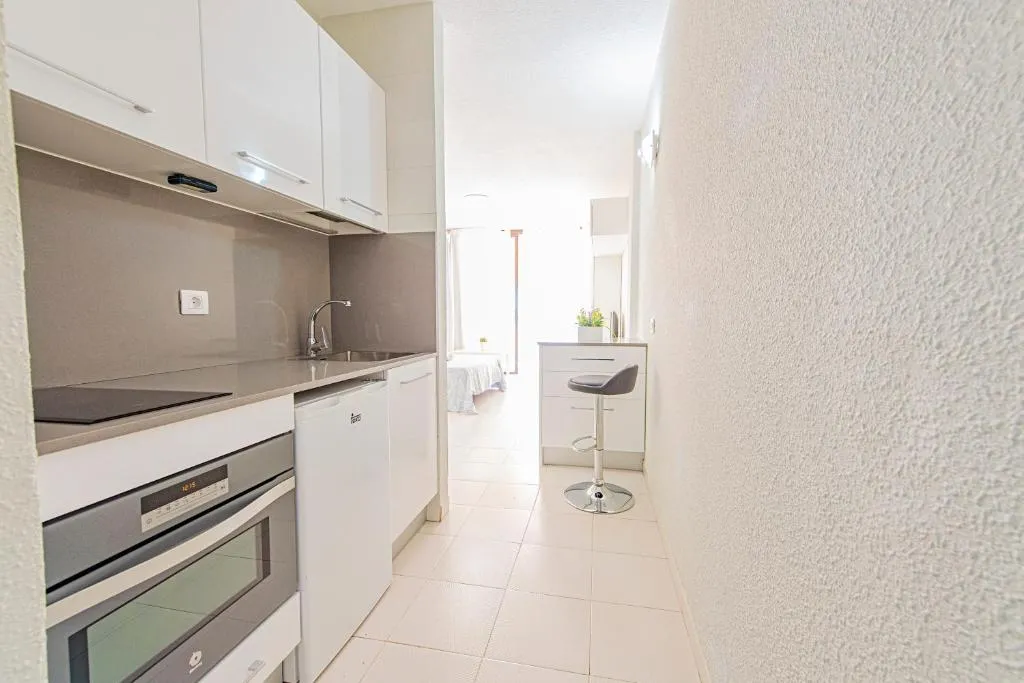 Image 6 of Paradise Court