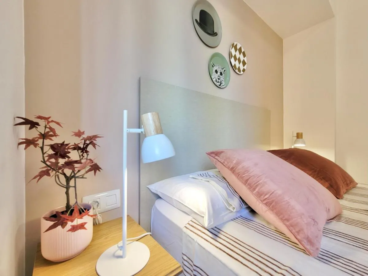 Image 5 of Plaza y Playa