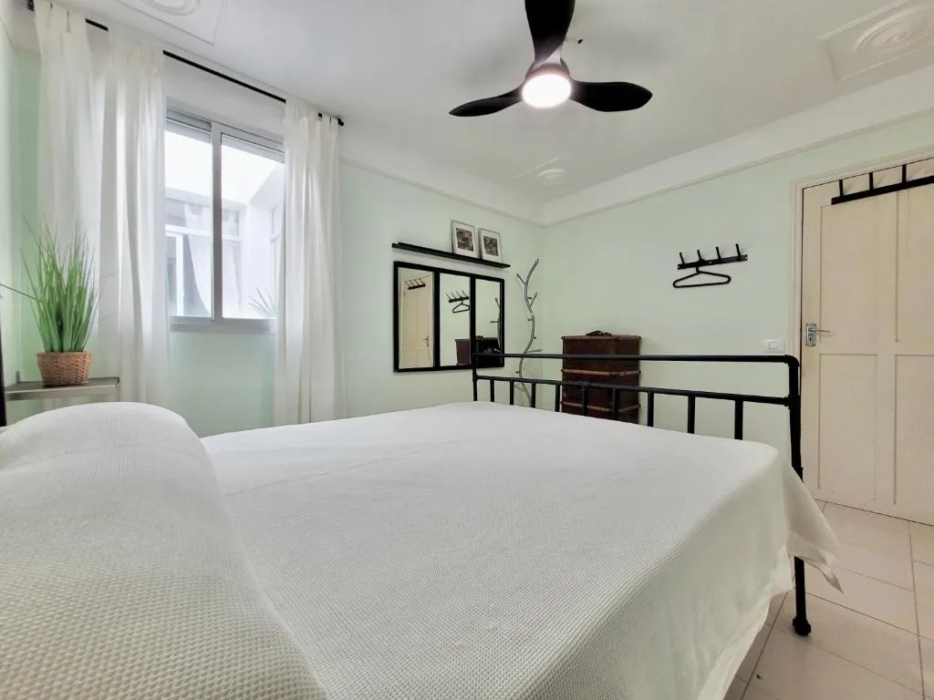 Image 4 of Pura Vida