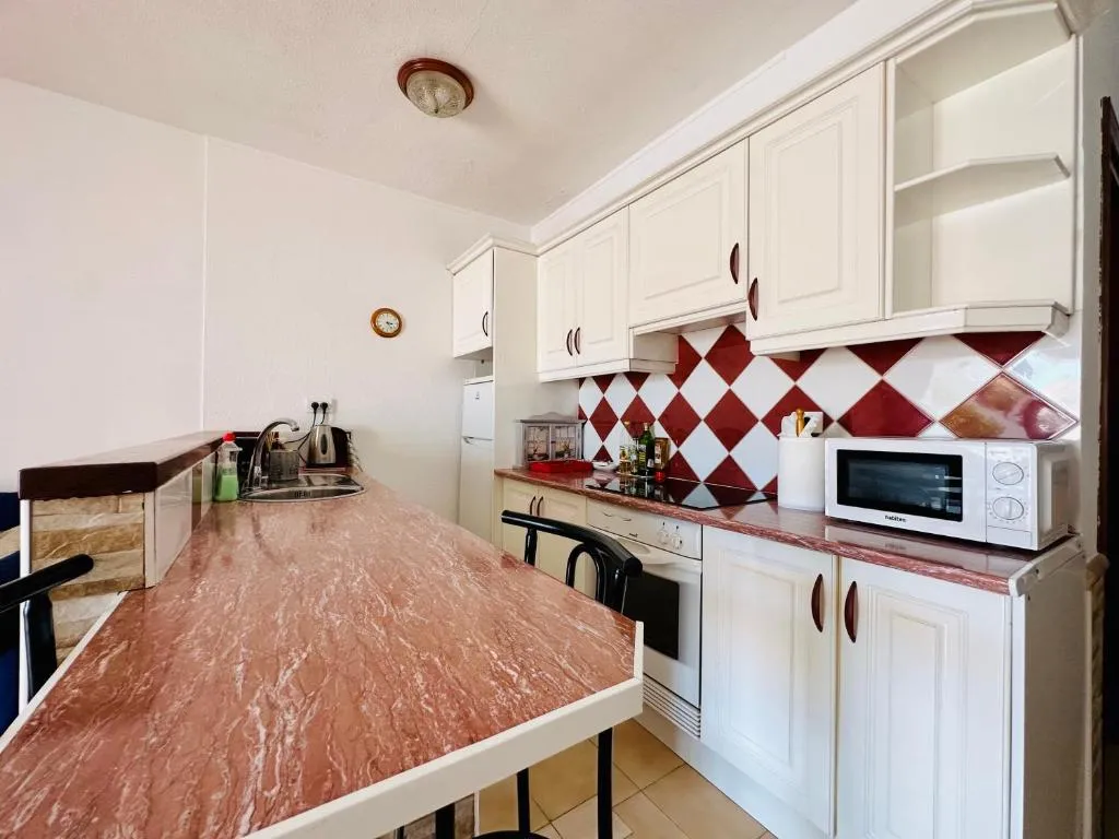 Image 6 of Quiet Apartment Coral Mar