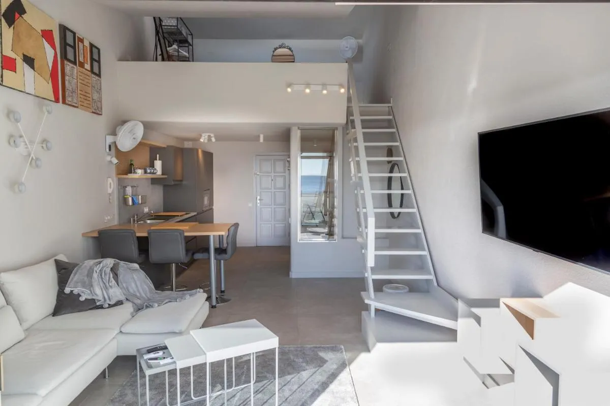 Image 4 of Radazul Marina Seafront 5