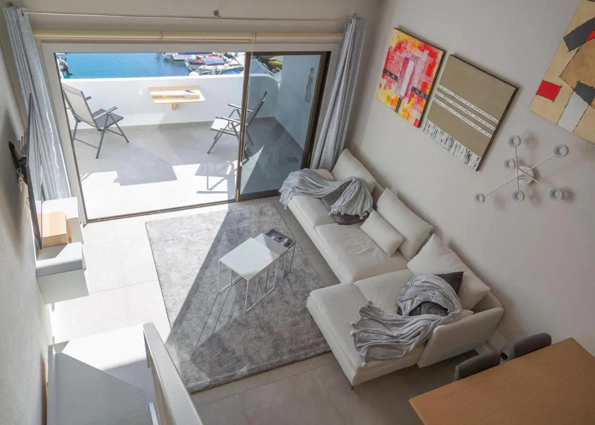 Image 1 of Radazul Marina Seafront 5