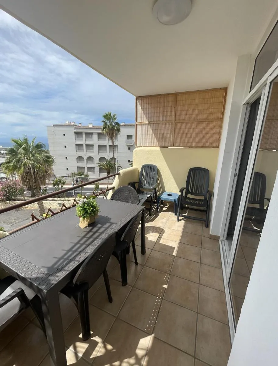 Image 6 of Spacious 1 bedroom apartment with Pool & Ocean View, Marina Palace