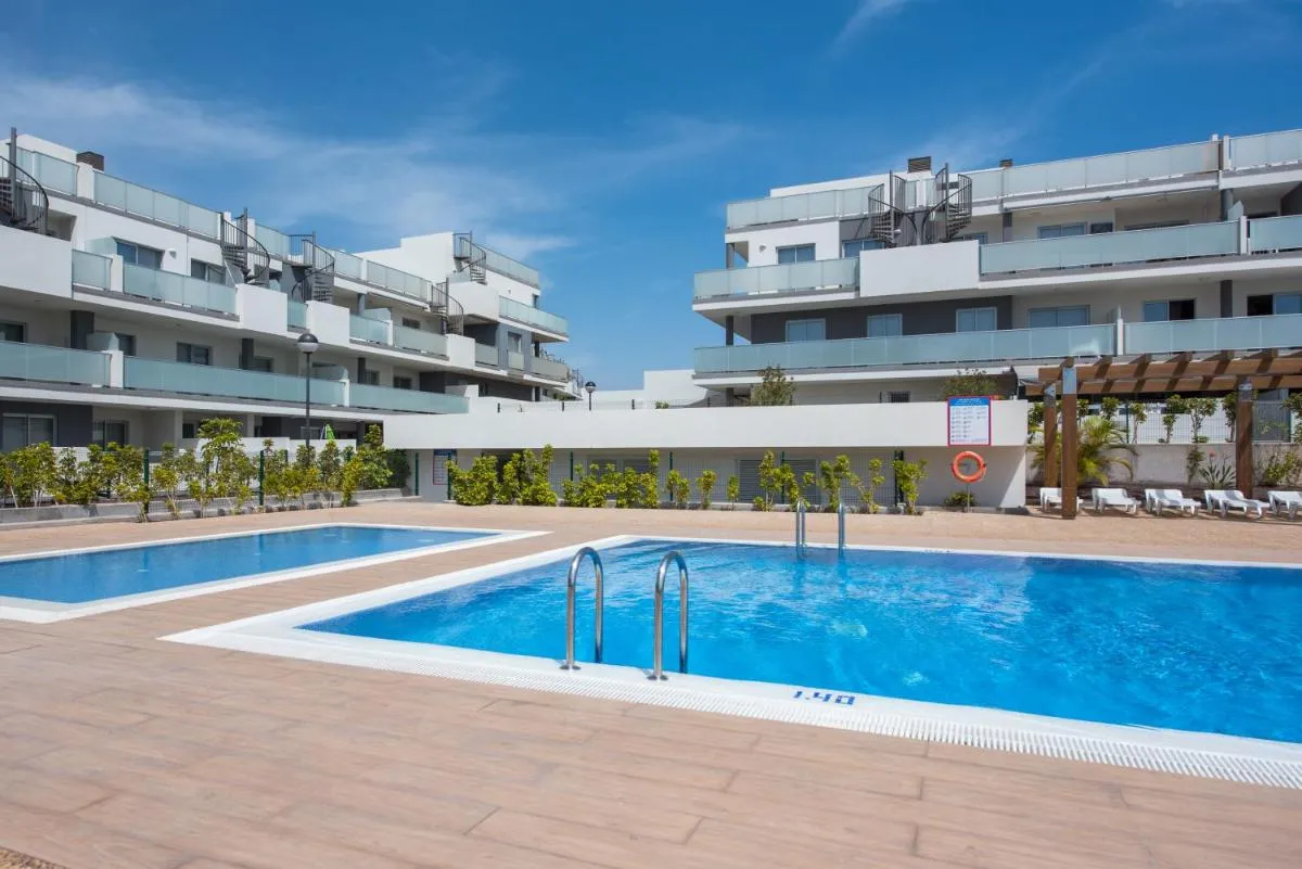 Image 3 of Surfer’s Beach Apartment