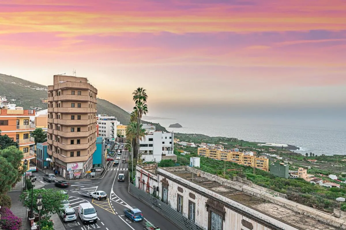 Image 4 of Tenerife te espera!