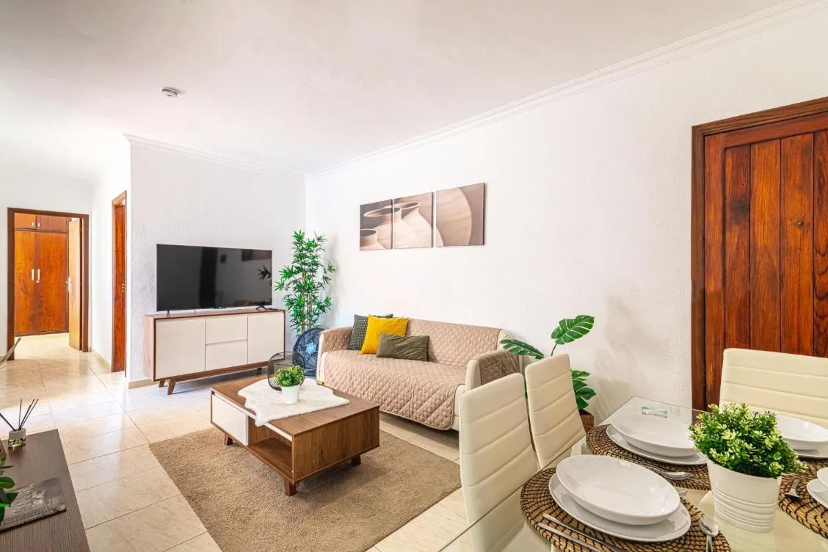 Image 3 of Tenerife te espera!