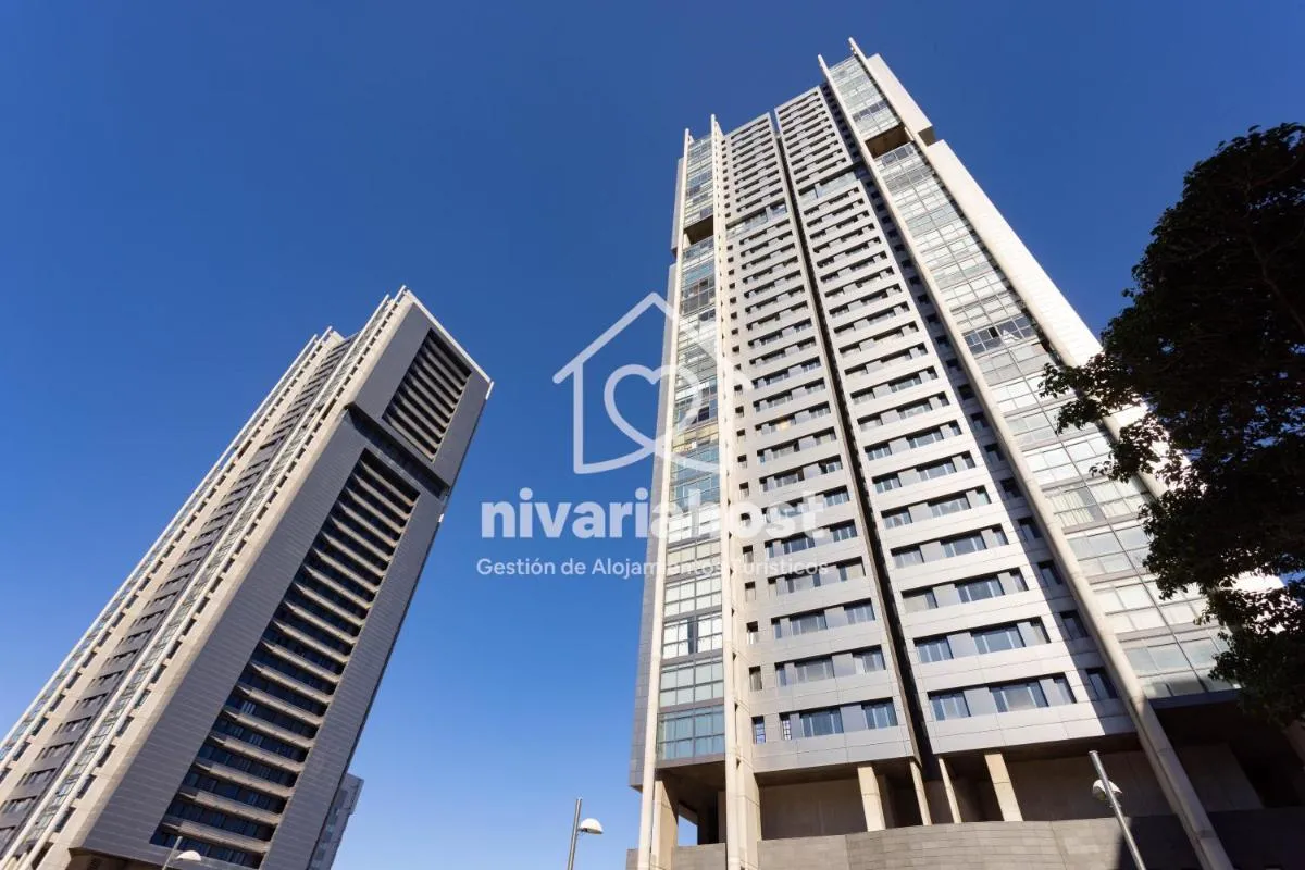 Image 1 of The Luxe Santa Cruz, by Nivariahost