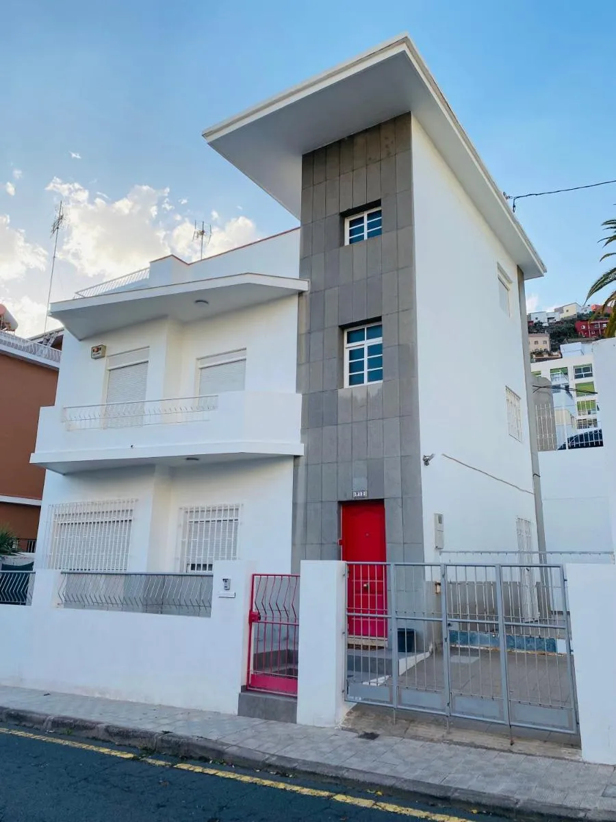 Image 3 of The red door house