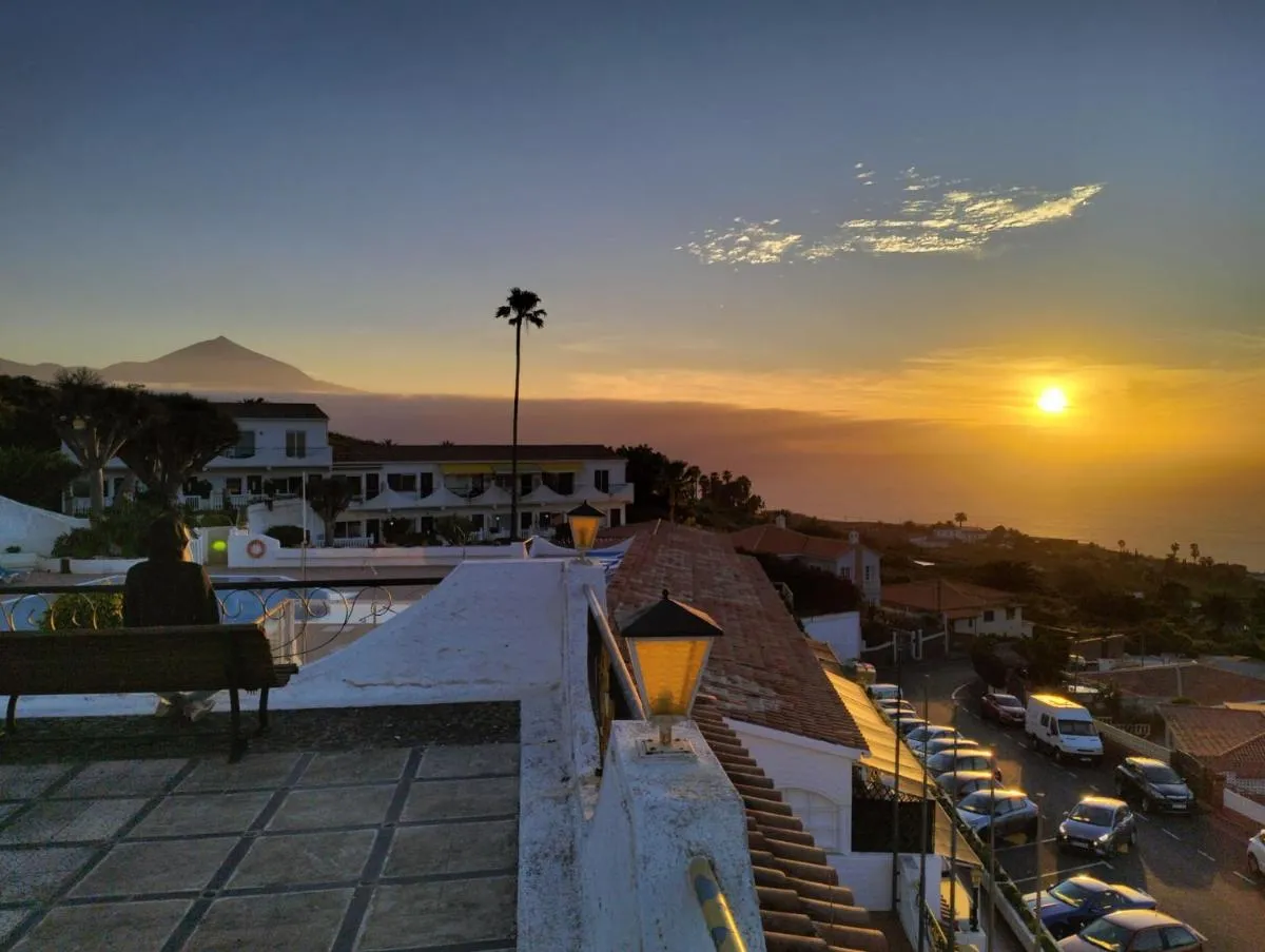 Image 5 of TropicFlavor