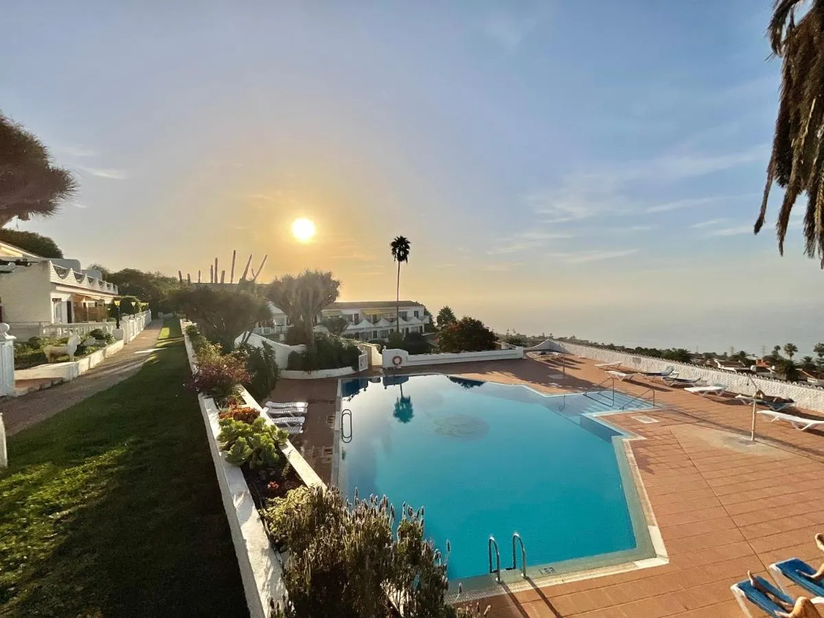 Image 3 of TropicFlavor